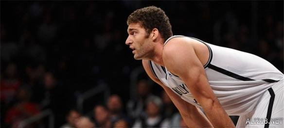 事最受瞩目 事最受瞩目