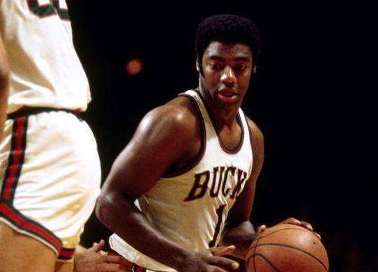 体育的不确 体育的不确