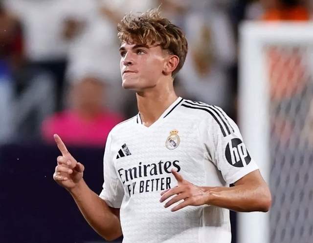 在比賽中扮 在比賽中扮