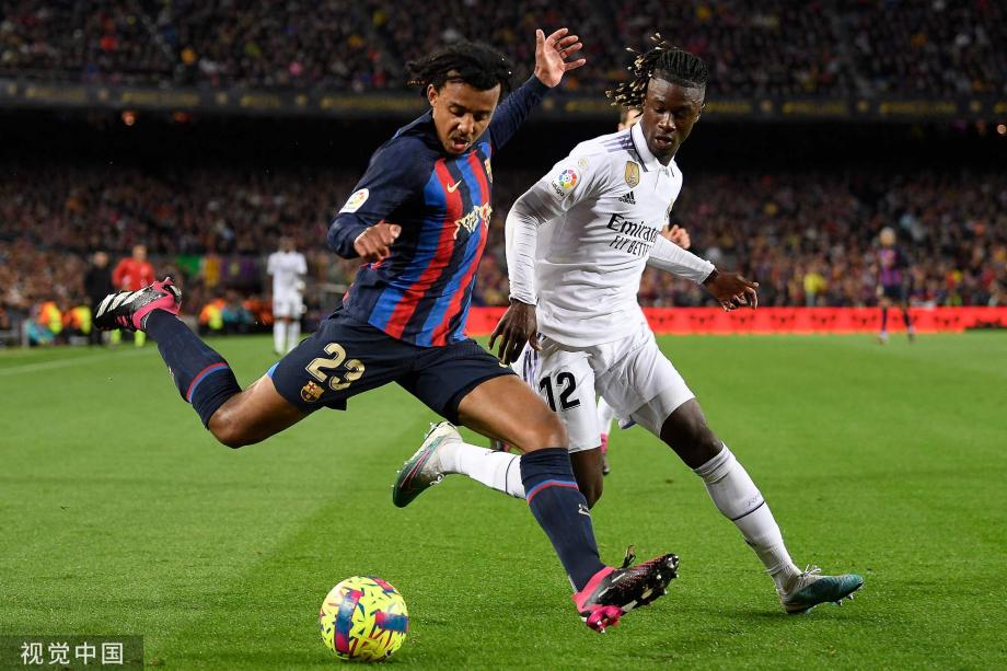 这一成就不 这一成就不