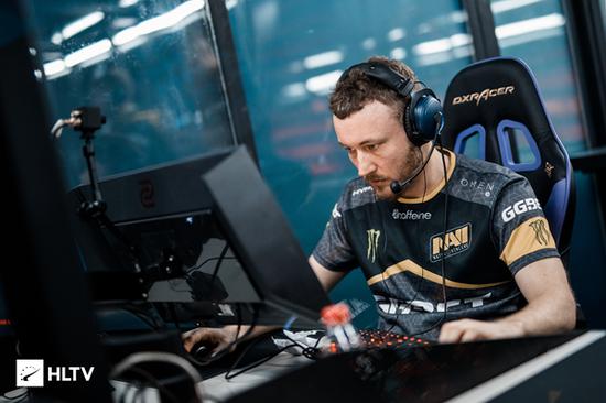 卡马尔达的 卡马尔达的