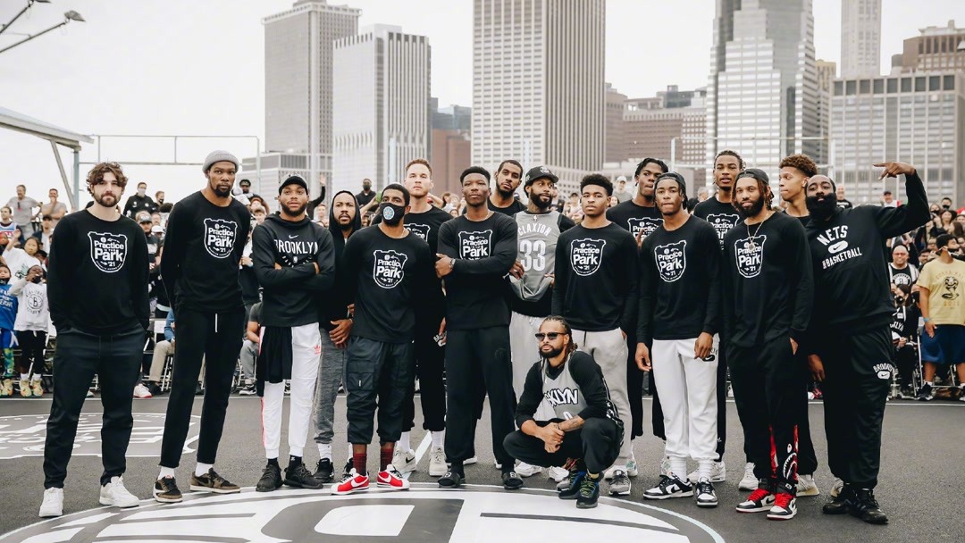 手递手后外 手递手后外