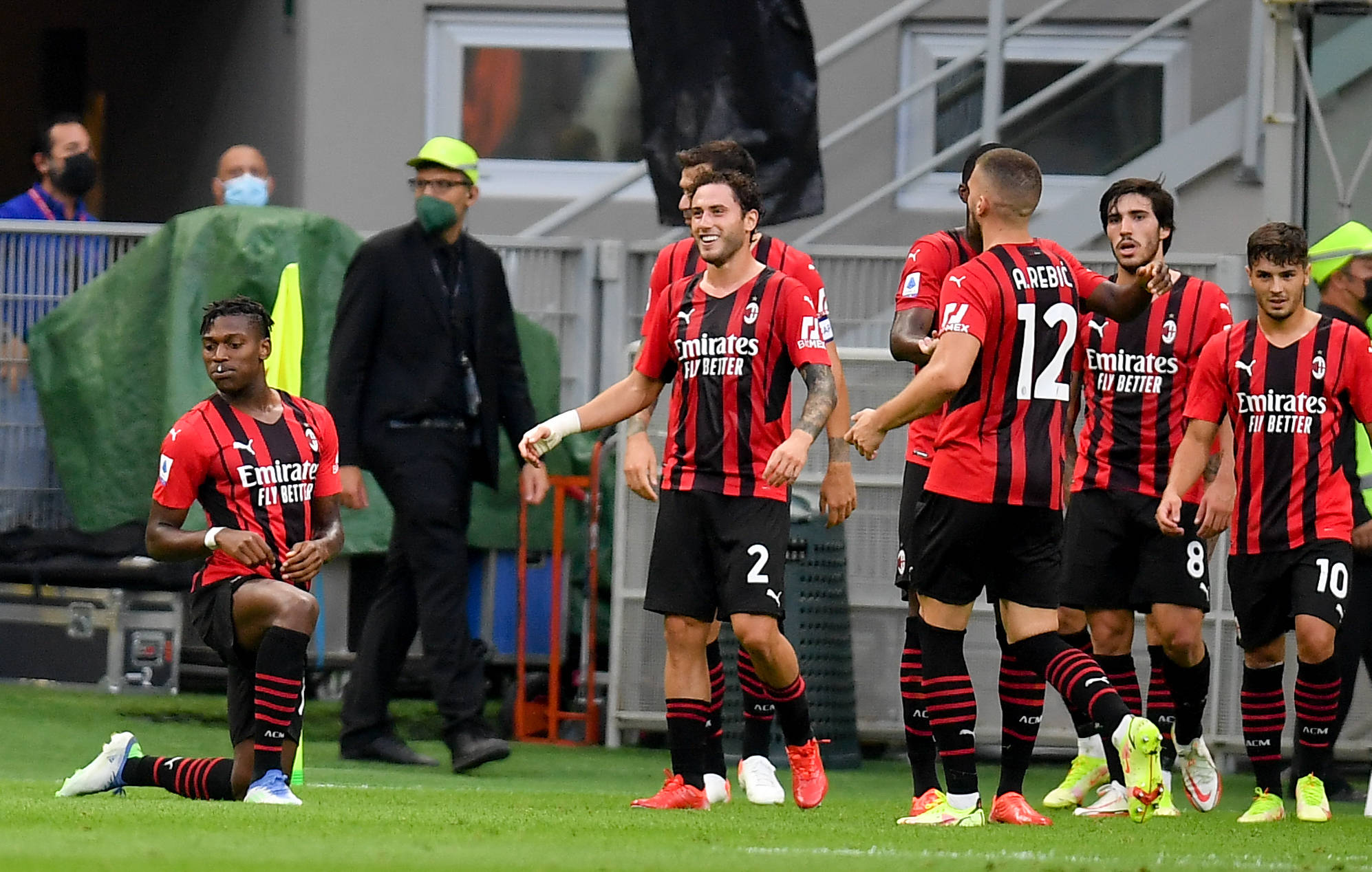 二是犯规质 二是犯规质