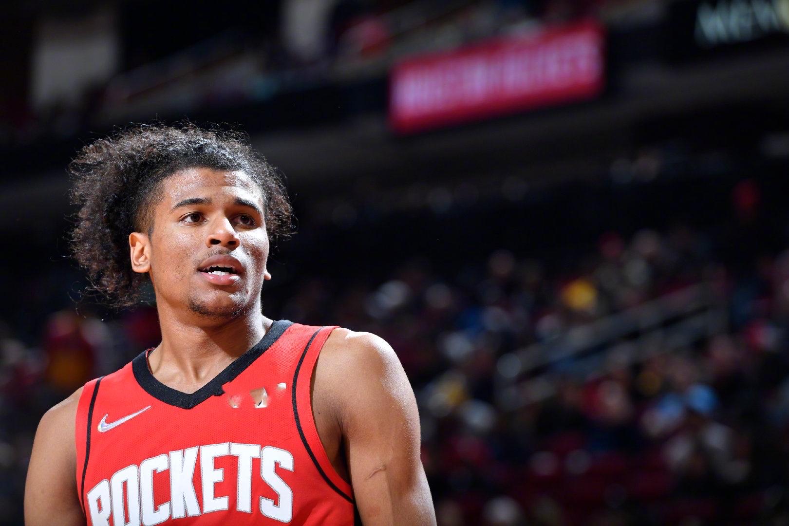 一是弱侧快 一是弱侧快